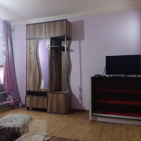 1-Bedroom Rental In Tbilisi, Javakhishvili 24 外观 照片
